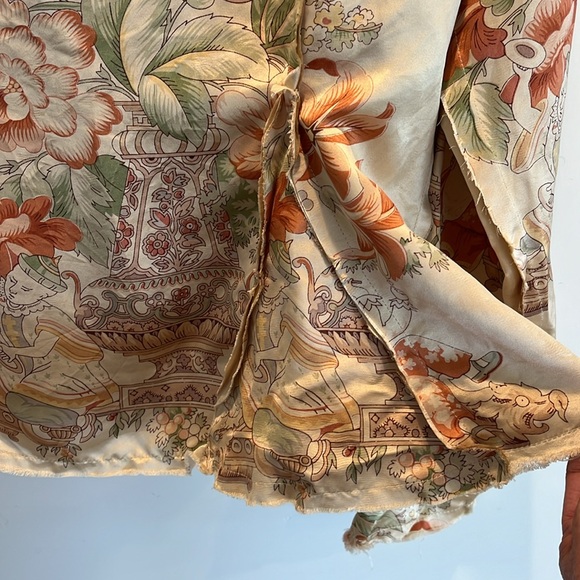 KRISTA LARSON 100% Silk Jacket - Picture 9 of 11